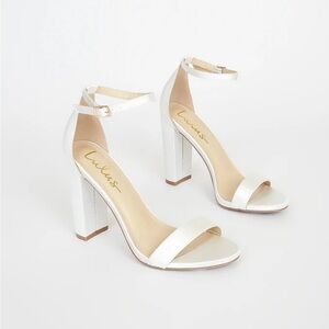 ivory lulus heels